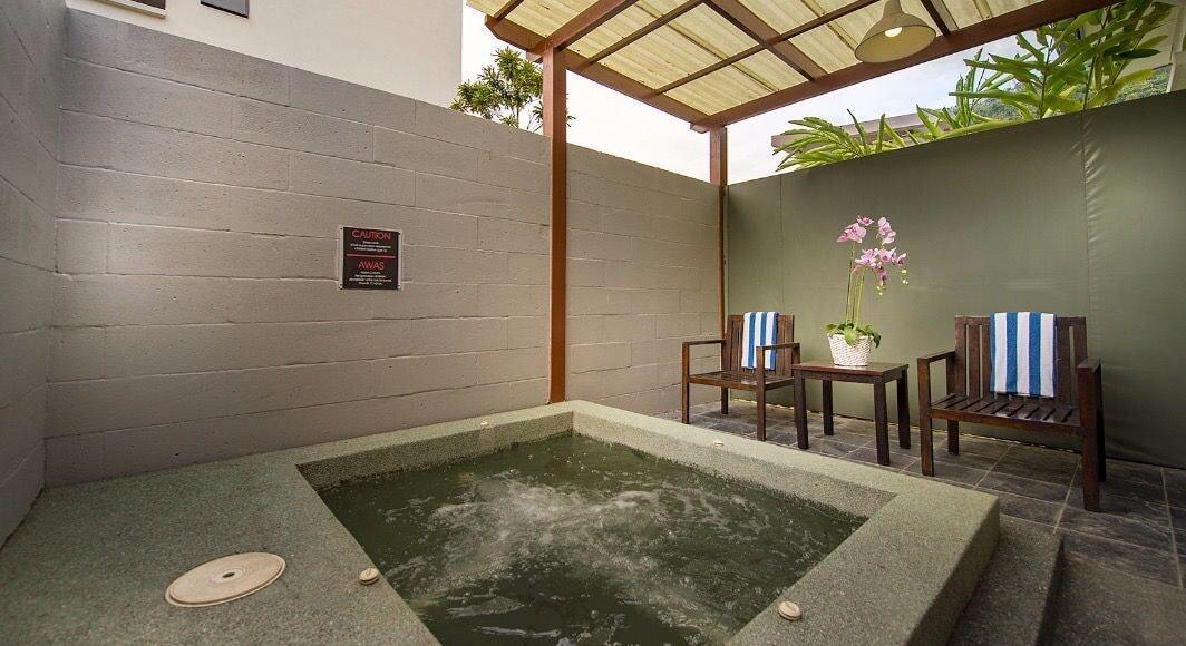 Отель Erya By Suria Hot Spring Бентонг Экстерьер фото